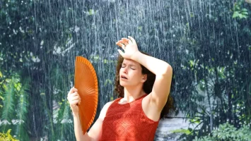 Alerta Meteorológica en RD: Onda Tropical y Polvo Sahariano Desatan Lluvias Intensas y Calor Sofocante