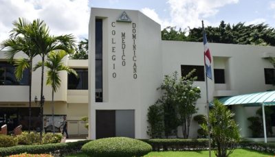 Fachada del Colegio Médico.