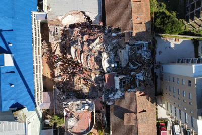 Hallan el cuerpo de la octava fallecida en el derrumbe de un hotel en Argentina