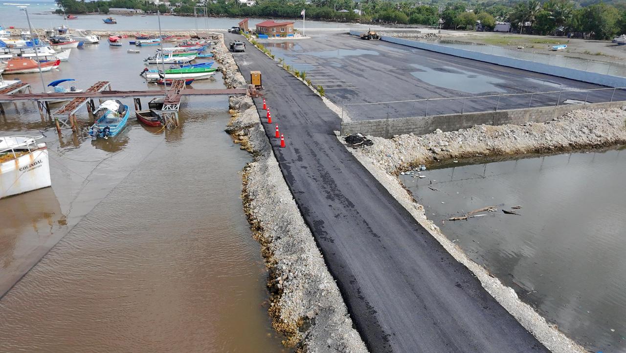 Apordom continúa trabajos en el muelle turístico y pesquero de Río San ...