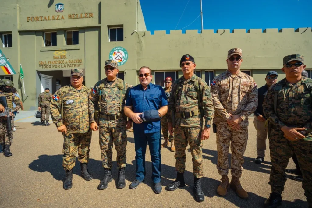 El muro se construye en las provincias de Montecristi, Dajabón, Elías Piña, Independencia y Pedernales, fronterizas con Haití