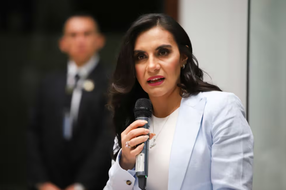Verónica Abad, vicepresidenta ecuatoriana