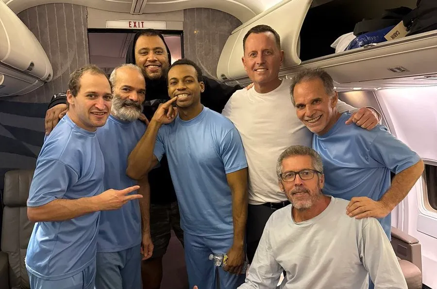 Fotografía tomada de la red social X de la cuenta @RichardGrenell que muestra al enviado especial del presidente Donald Trump