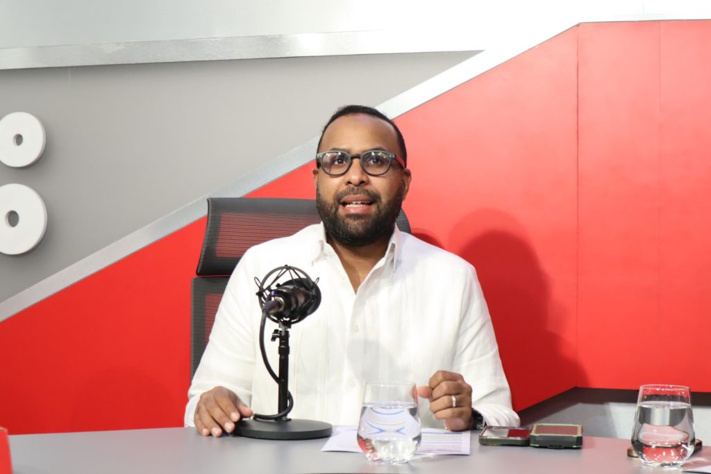 Julio Samuel Sierra, comunicador. (Foto: El Nuevo Diario).