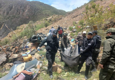 El bus había salido de la ciudad de Potosí en la mañana y pretendía llegar a la ciudad de Oruro