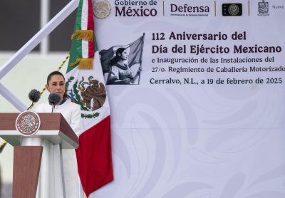La presidenta de México, Claudia Sheinbaum, habla durante la conmemoración del Día del Ejército Mexicano este miércoles, en el municipio de Cerralvo (México).