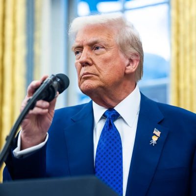 Trump quitará la gestión de los préstamos estudiantiles a Educación, que prometió cerrar