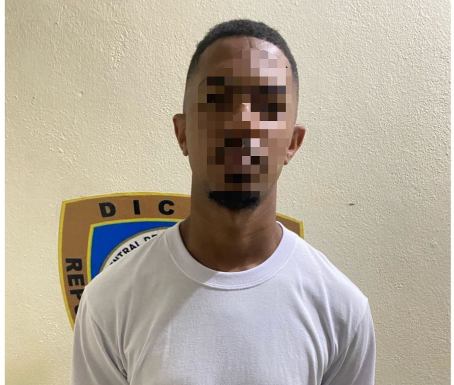 PN en Santiago arresta hombre por agredir física y verbalmente a su ...