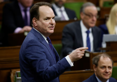 Steven McKinnon, ministro de Empleo de Canadá