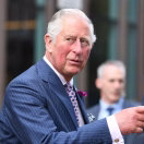 Carlos III suspende su agenda tras ser ingresado por efectos del tratamiento contra cáncer