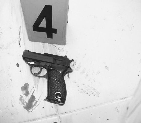 Arma ocupada a los supuestos delincuentes durante operativo (Foto: Fuente Externa)