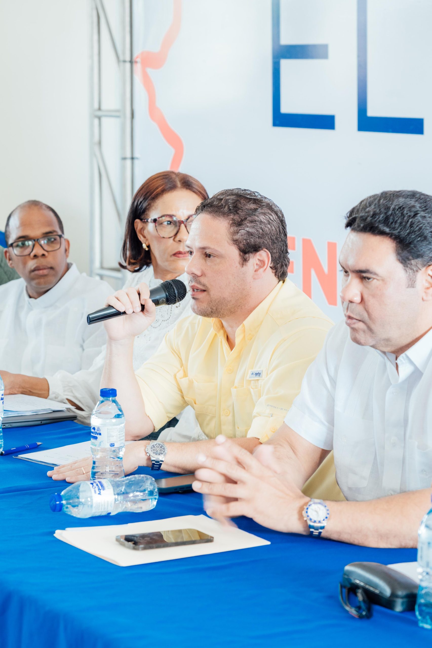 El Ministro Carlos Bonilla encabezó reuniones con autoridades locales y actores sociales