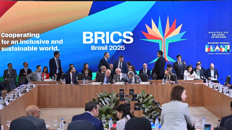 Los ministros de Medioambiente del foro BRICS reafirmaron este jueves en Brasil su compromiso con la cooperación para la protección ambiental y el desarrollo sostenible e instaron a los países ricos a fortalecer la financiación para enfrentar la crisis climática.