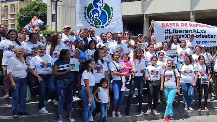 Un grupo de familiares solicitó este miércoles a la ONU en Caracas que interponga sus "buenos oficios" en favor de sus seres queridos detenidos en el escenario de protestas tras las presidenciales de 2024.