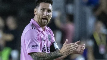Leo Messi sufre una sobrecarga en los isquiotibiales