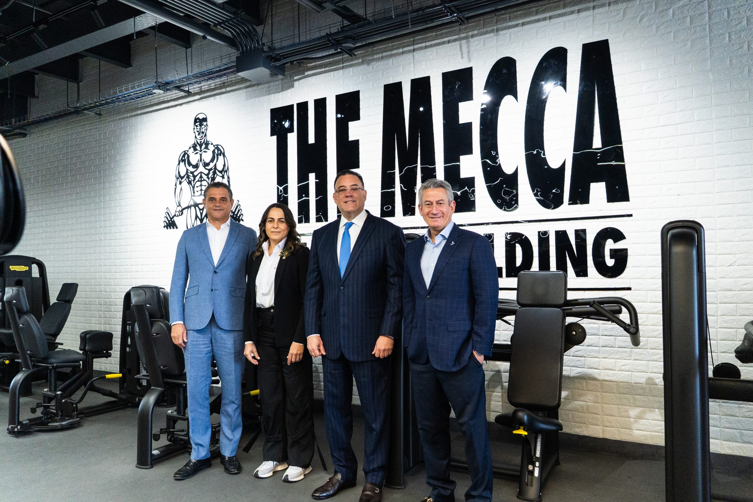 Gold’s Gym lanza seguro pionero junto a SURA y CORE Gold’s Gym lanza seguro pionero junto a SURA y CORE
