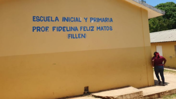 Policía Escolar realiza jornada preventiva contra pandillas en Barahona