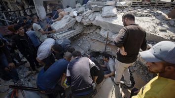 Ataques israelíes dejan dos muertos y varios heridos en Gaza