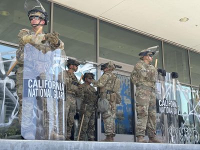 Un batallón del cuerpo de Marines estadounidense se unió este lunes a los más de 2.000 efectivos de la Guardia Nacional desplegados en el condado de Los Ángeles bajo el argumento de contener las protestas contra las recientes redadas migratorias