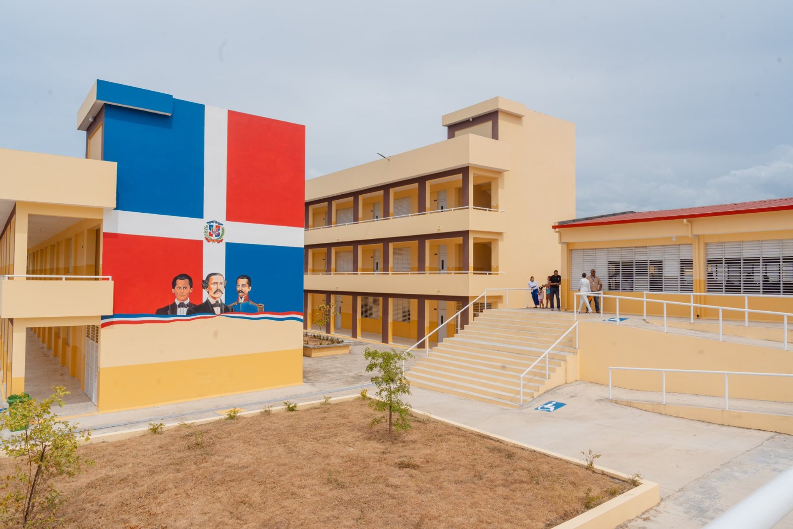 El centro de estudio ubicado en el municipio de Imbert alojará  a unos 850 estudiantes (Foto: Fuente Externa)