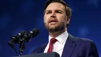 JD Vance asegura que Irán no recibirá «ni un centavo» de Estados Unidos