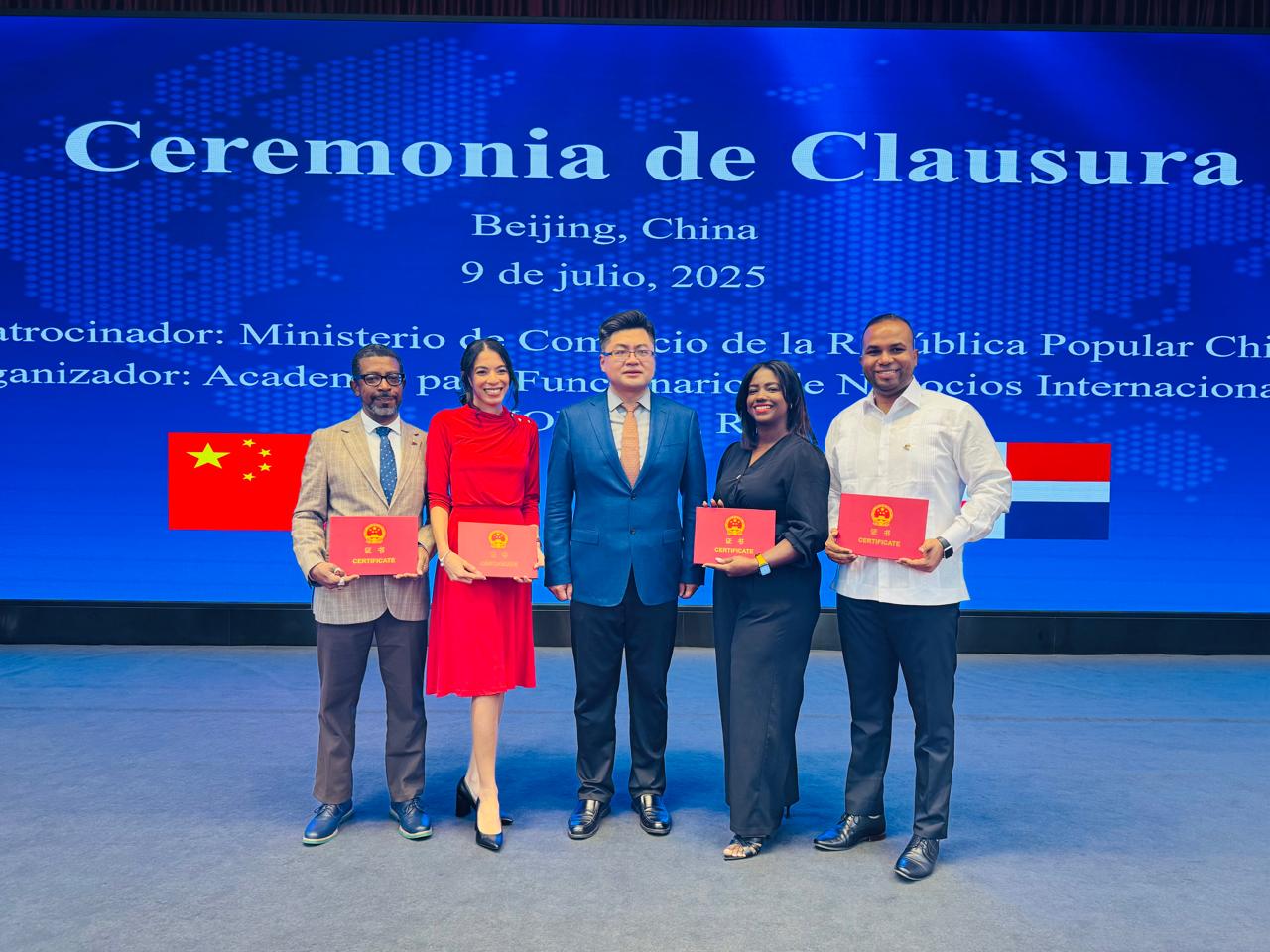 RD y China fortalecen lazos de cooperación internacional