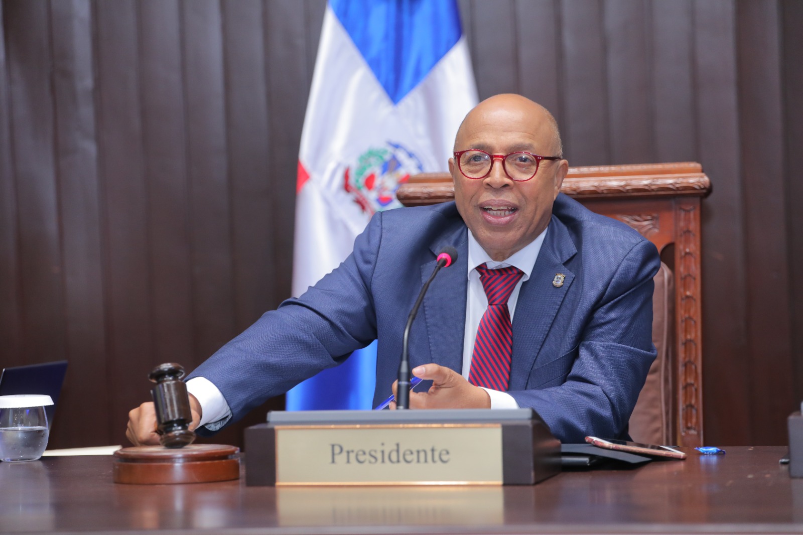 Diputados aprueban proyecto que establece incentivos para médicos de la frontera Diputados aprueban proyecto que establece incentivos para médicos de la frontera