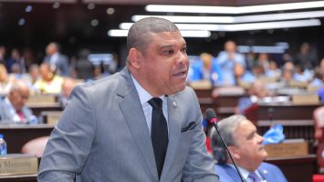 Diputado Raposo cuestiona nuevos préstamos: «No se puede endeudar más al país sin resultados»