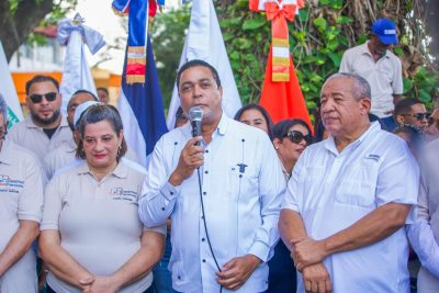 Víctor D’Aza encabeza jornada “Gobierno en las Provincias” en Hato Mayor