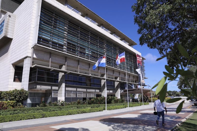 Tribunal dominicano condena a red criminal de estafa y lavado de activos