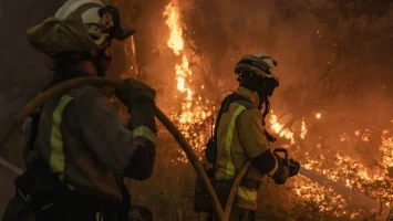 Incendios arrasan España y dejan 88.500 afectados