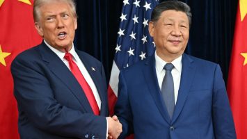 Trump y Xi se oponen a un Irán con armas nucleares y piden normalizar el tráfico de Ormuz