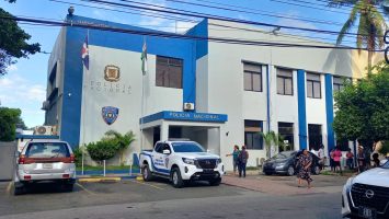 Joven resulta herido tras disparársele pistola ilegal en Puerto Plata