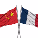 China pide a Francia coordinación ante tensiones con Japón durante visita de Macron