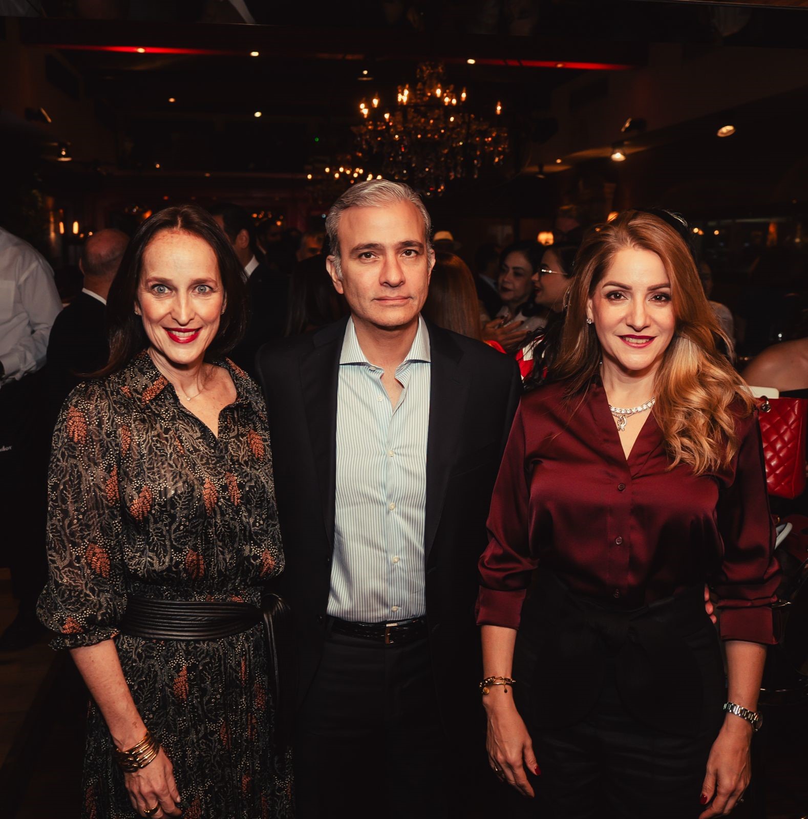 Banco Vimenca Visa Infinite Card - Dominican Republic News Georgia Read, roberto Piantini and Christie Pou