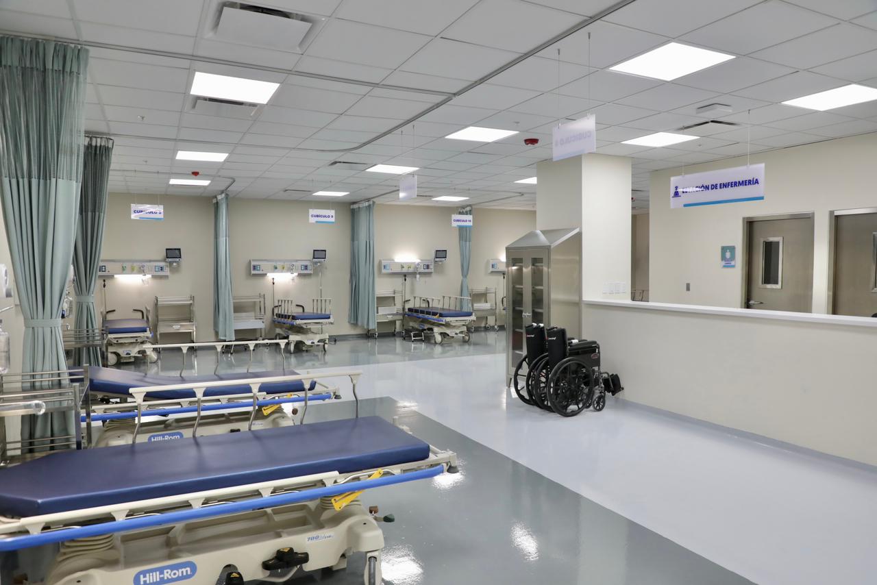 Abinader entrega Hospital Regional Universitario Dr. Ángel María Gatón