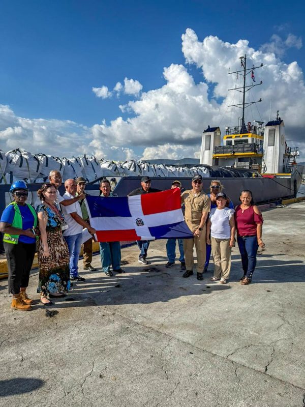 RD concluye entrega de ayuda humanitaria a Jamaica y Cuba tras el paso del huracán Melissa