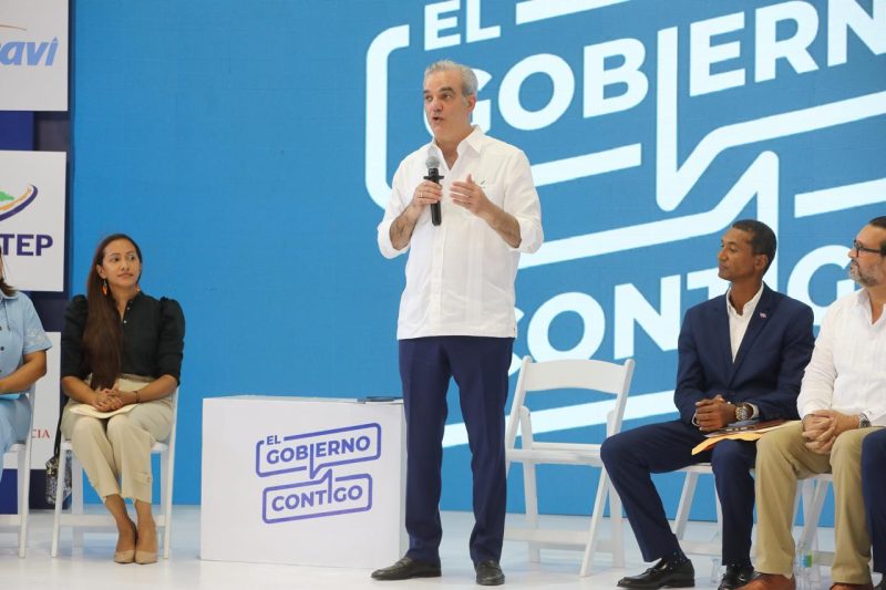 Presidente Luis Abinader anuncia soluciones a problemáticas en Higüey Foto: (Presidencia de la República)