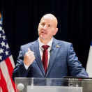 Embajador de EEUU en Chile se reúne con Jara: «Es clave mantener un diálogo abierto»