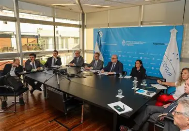 Ambas partes acordaron "avanzar en las conversaciones para fortalecer su asociación estratégica"