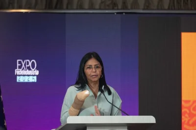 Fotografía de archivo de la vicepresidenta ejecutiva de Venezuela, Delcy Rodríguez. EFE/ Ronald Pena R