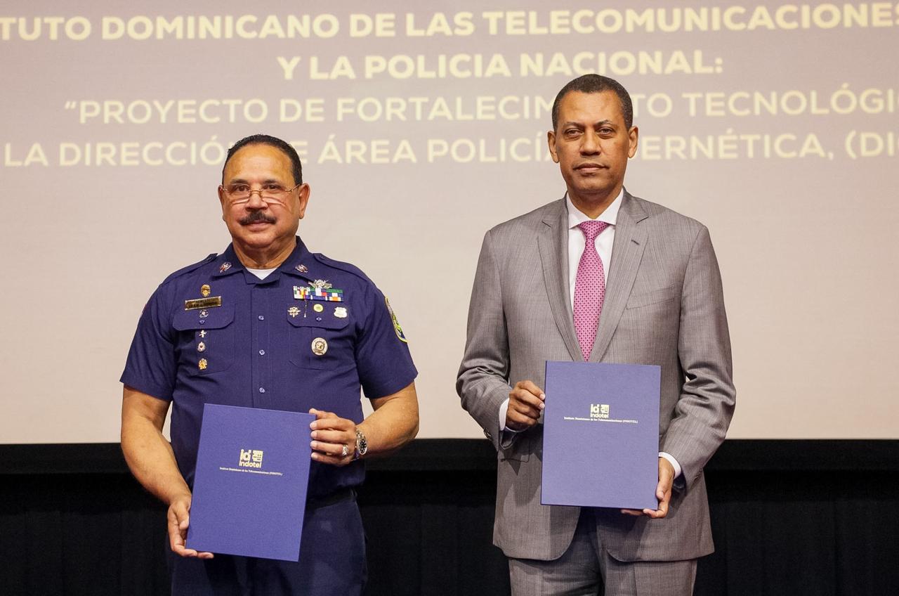 Indotel y Dicat firman acuerdo para fortalecer la investigación de delitos tecnológicos (2)