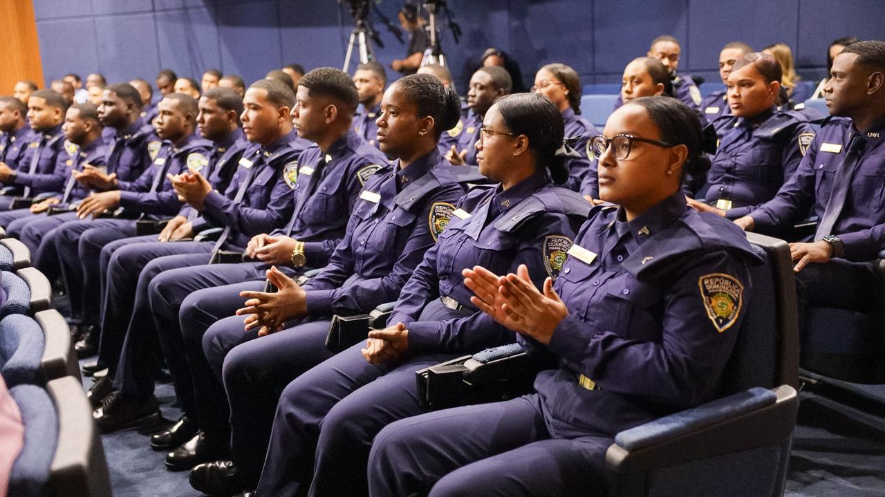 Indotel y Dicat firman acuerdo para fortalecer la investigación de delitos tecnológicos (4)