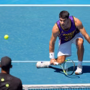 Alcaraz se entrena en Australia con la camiseta de LeBron James