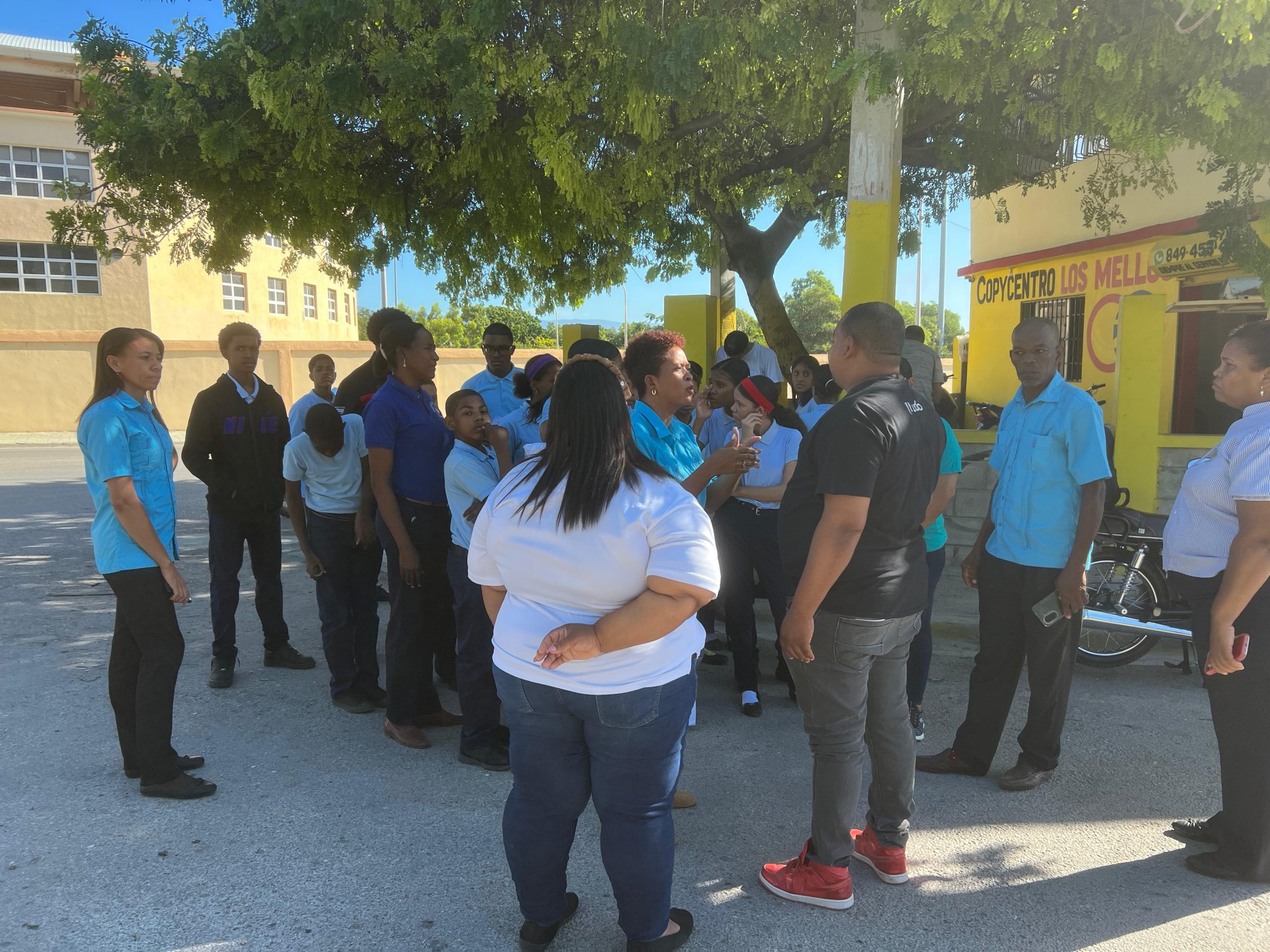 Escuela de Sordos Barahona. Fuente externa.