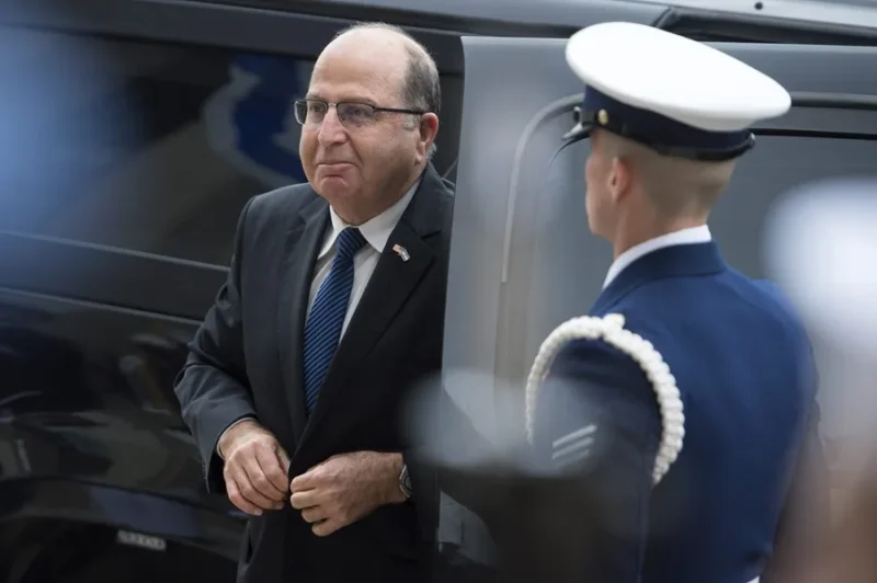 Exministro israelí compara a Gobierno actual con nazis: "Destrucción inminente