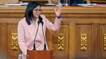 Delcy Rodríguez apuesta por el regreso de jóvenes a Venezuela para el desarrollo económico