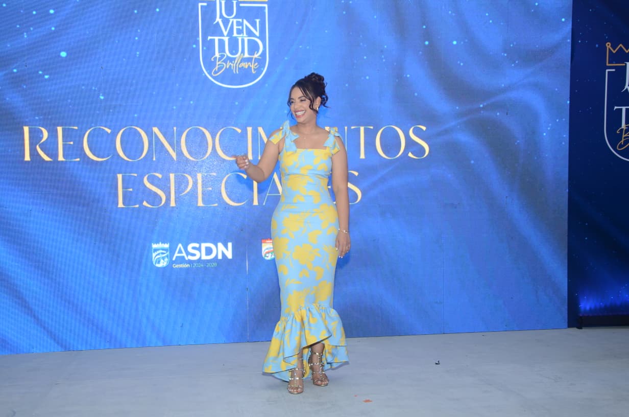 Alcaldesa Betty Gerónimo encabeza Gala de la Juventud en Santo Domingo Norte (2)