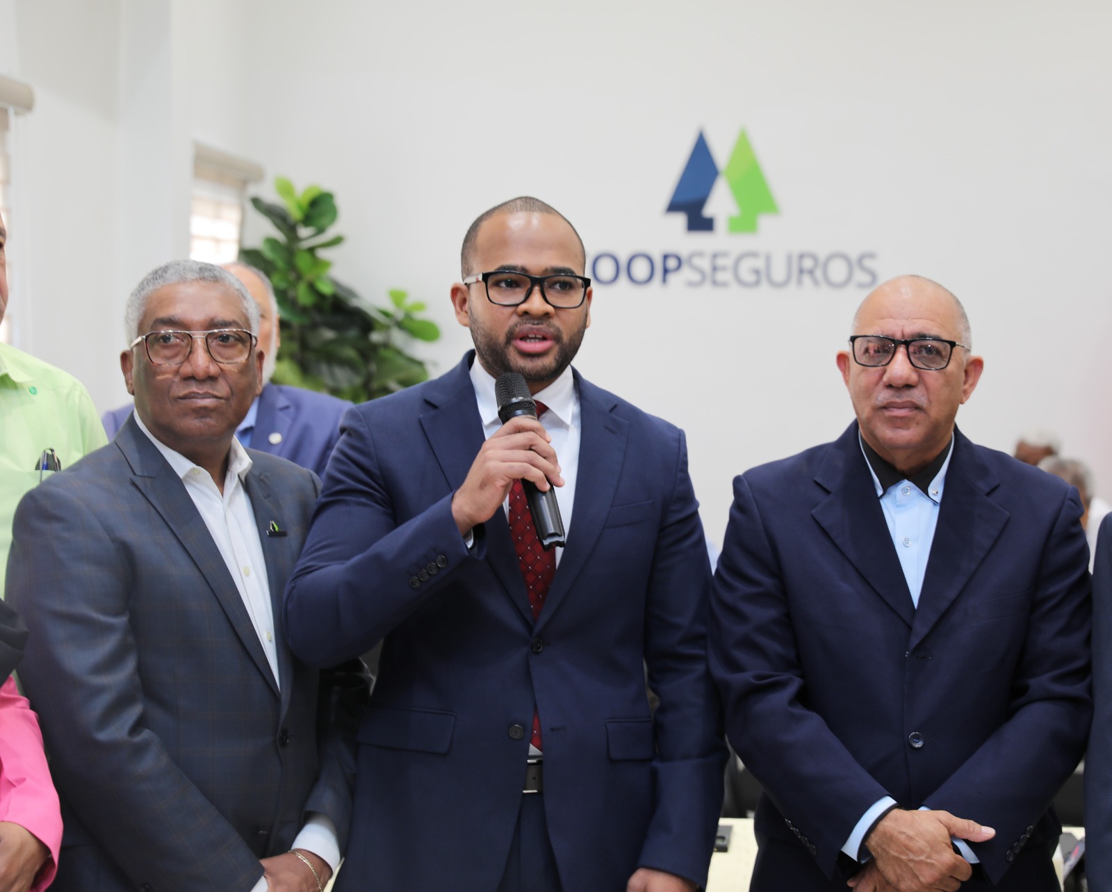 Coopnama aumenta su aporte a Coopseguros para beneficio de sus asociados