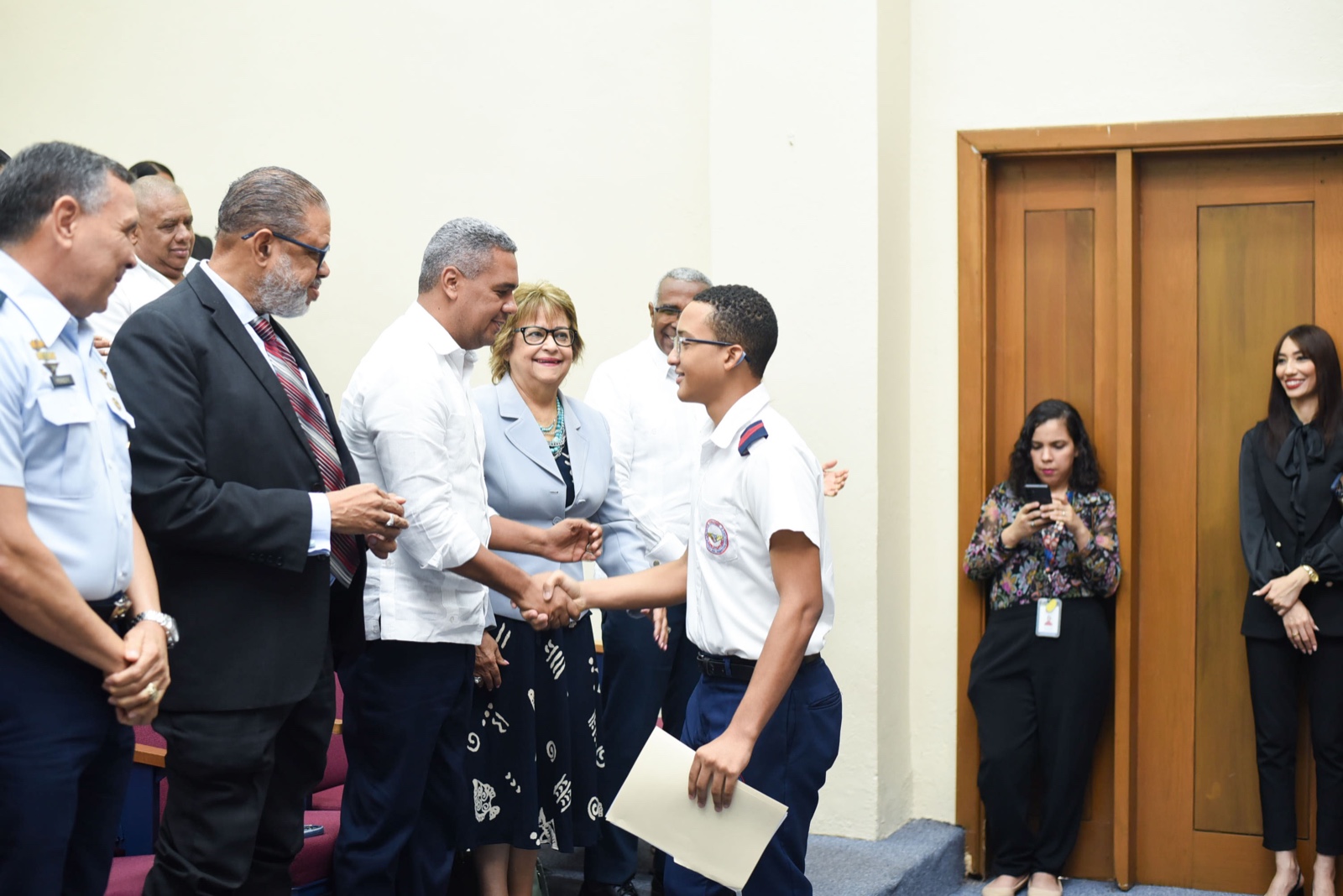 Inposdom y Unión Postal Universal abren convocatoria para concurso composiciones epistolares 2026 (3)